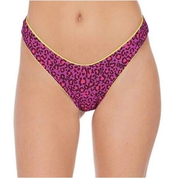 BCBGeneration Hot Spot Reversible Bikini Leopard Swimsuit Bottoms Only NWT US L - Picture 2 of 4